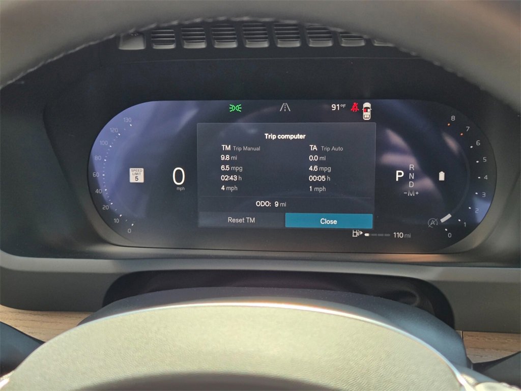 New 2026 Volvo XC90 B6 Plus w/ Protection Package Premier image 23