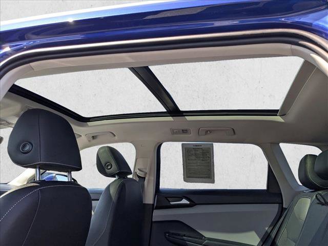 Used 2023 Volkswagen Taos SE w/ Panoramic Sunroof Package image 20