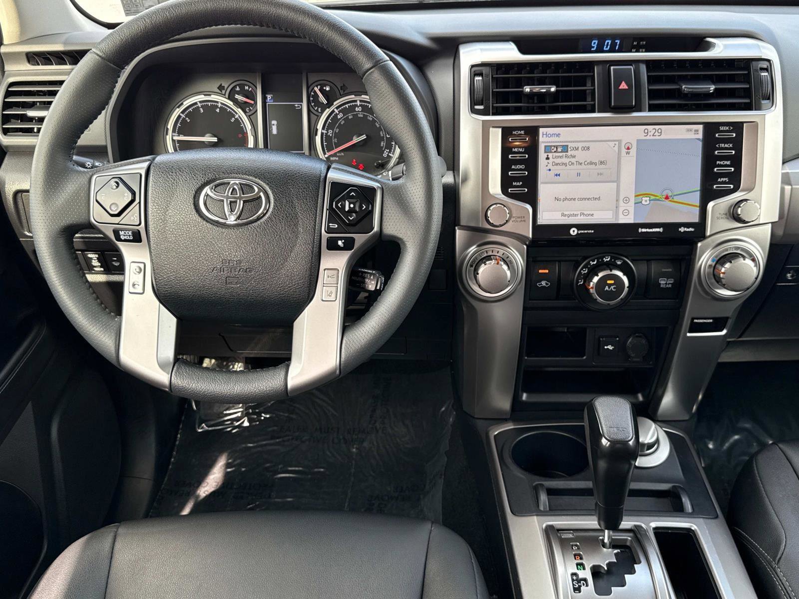 Used 2022 Toyota 4Runner TRD Sport image 2