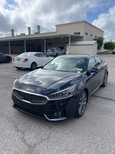 Used 2019 Kia Cadenza Technology image 1