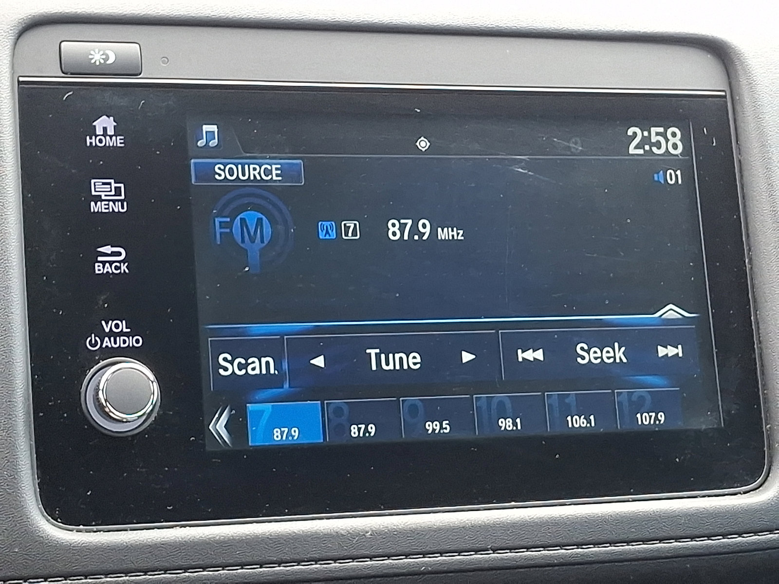 Used 2020 Honda HR-V Sport image 16