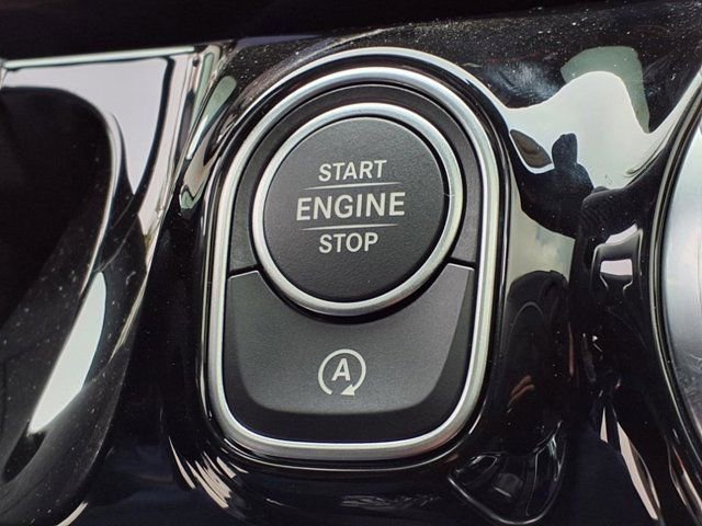 New 2026 Mercedes-Benz GLA 35 AMG 4MATIC image 25