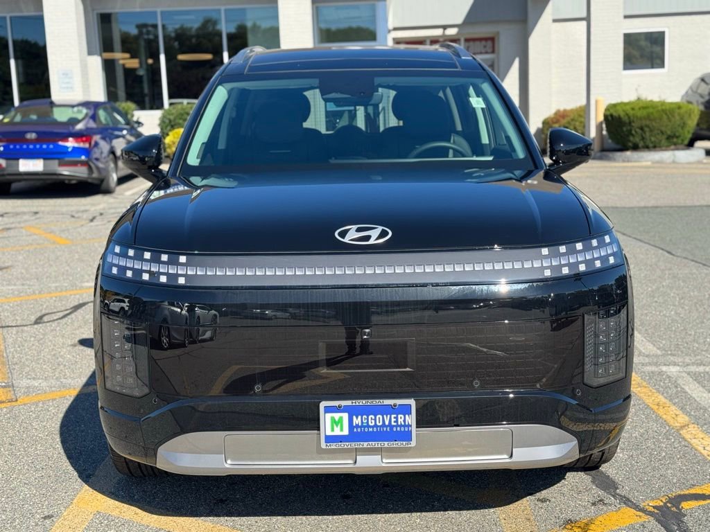 New 2026 Hyundai Ioniq 9 Limited AWD/4WD image 8