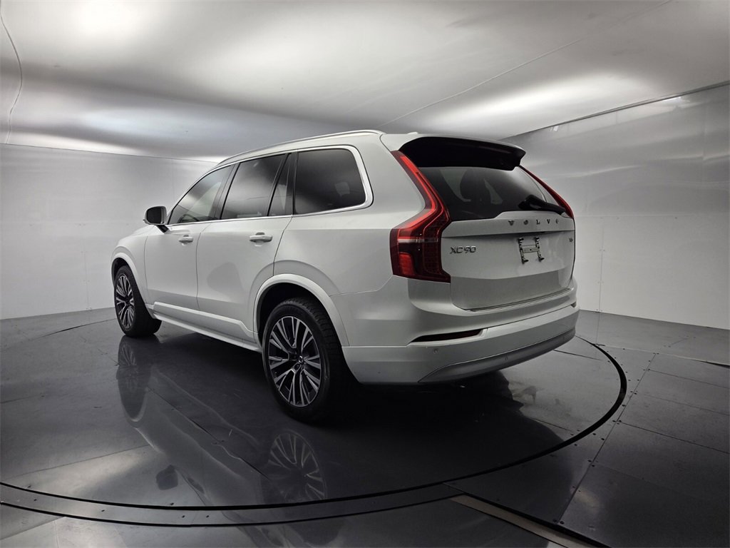 Used 2022 Volvo XC90 T5 Momentum w/ Advanced Package image 8
