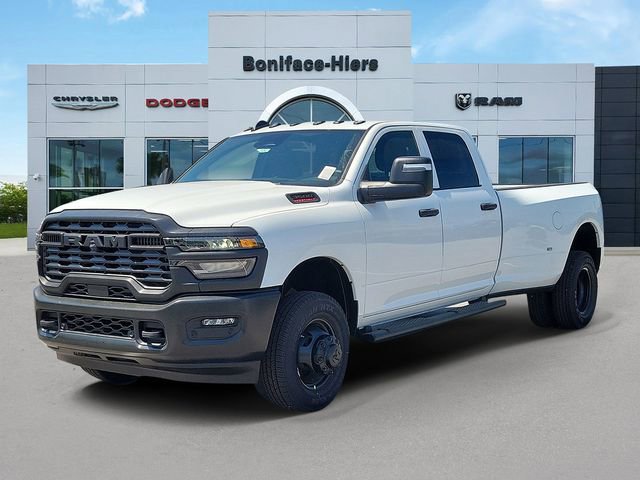New 2026 RAM 3500 Tradesman image 2