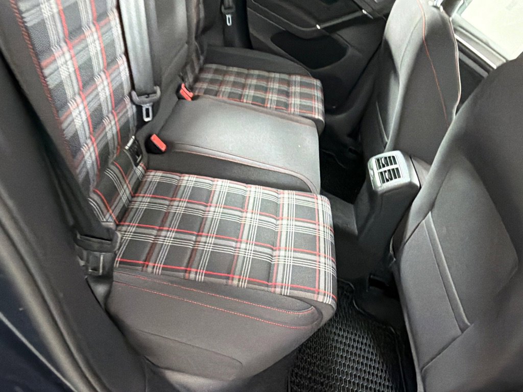 Used 2018 Volkswagen GTI S FWD image 18