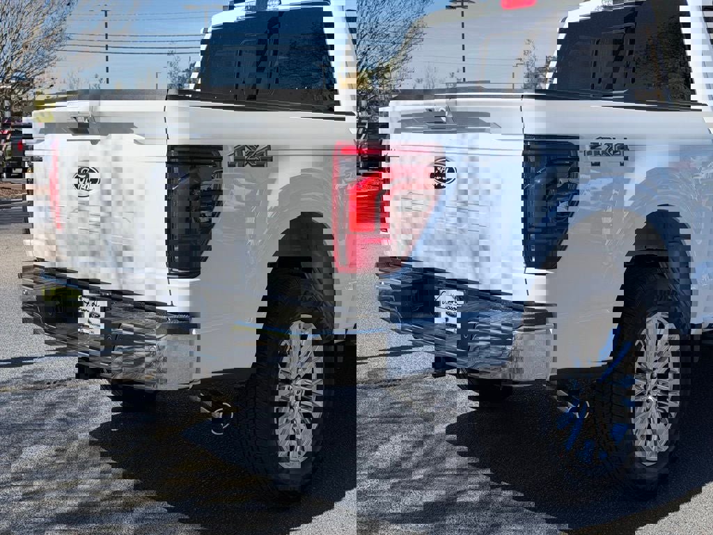 New 2026 Ford F150 Lariat w/ Equipment Group 501A Mid image 4