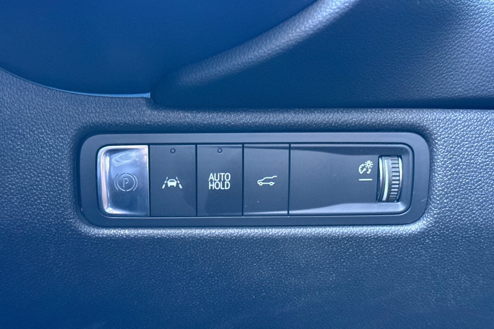 Used 2024 Chevrolet Equinox EV LT FWD image 37