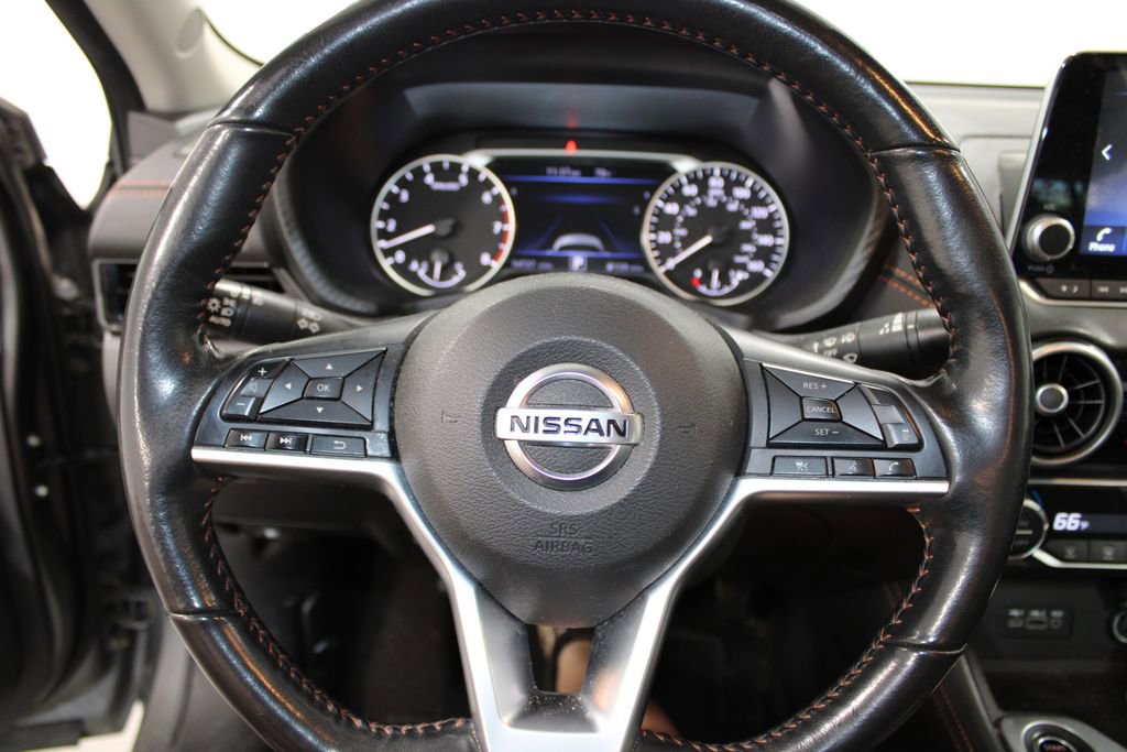 Used 2021 Nissan Sentra SR w/ SR Premium Package image 19