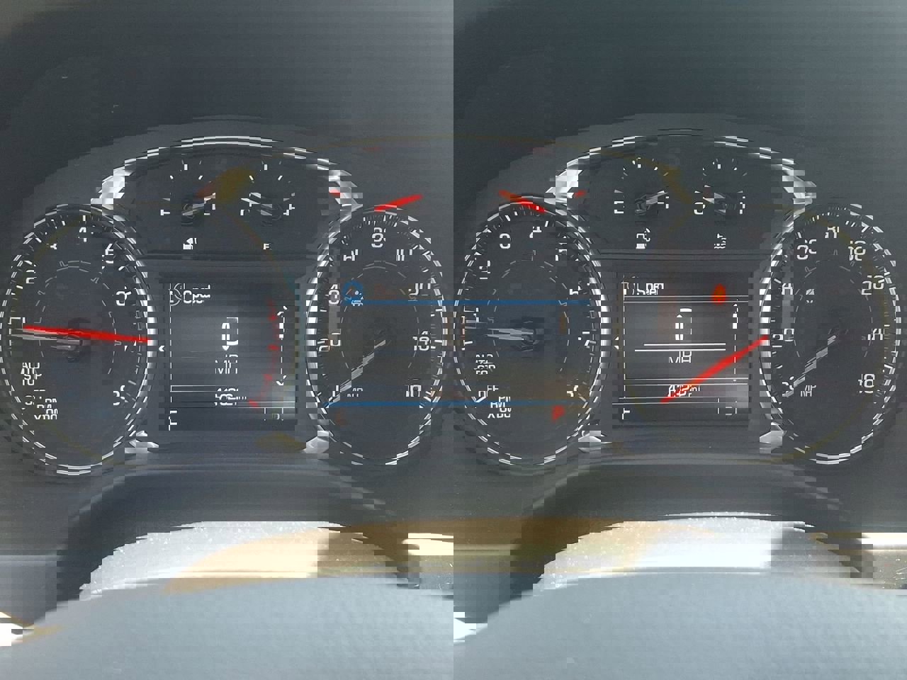 Certified 2023 GMC Acadia SLE w/ Driver Convenience Package image 13