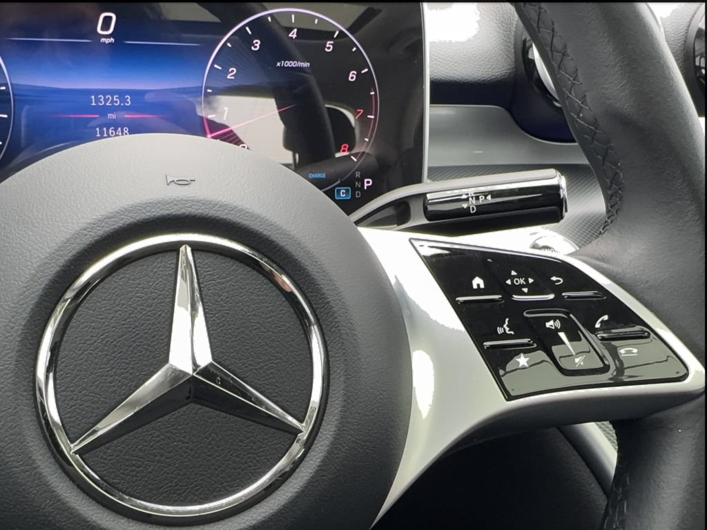 Used 2025 Mercedes-Benz C 300 4MATIC Sedan image 40