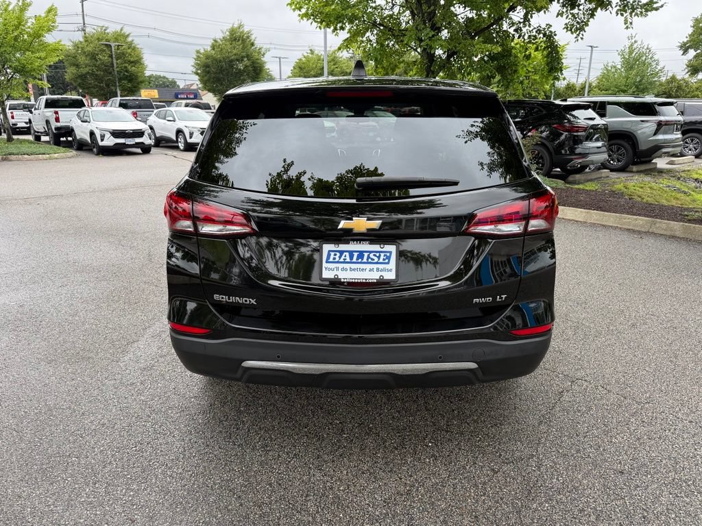 Used 2023 Chevrolet Equinox LT AWD/4WD image 4