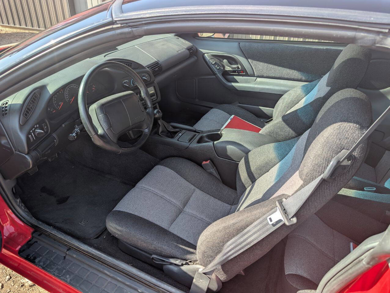 Used 1995 Chevrolet Camaro Z28 image 8