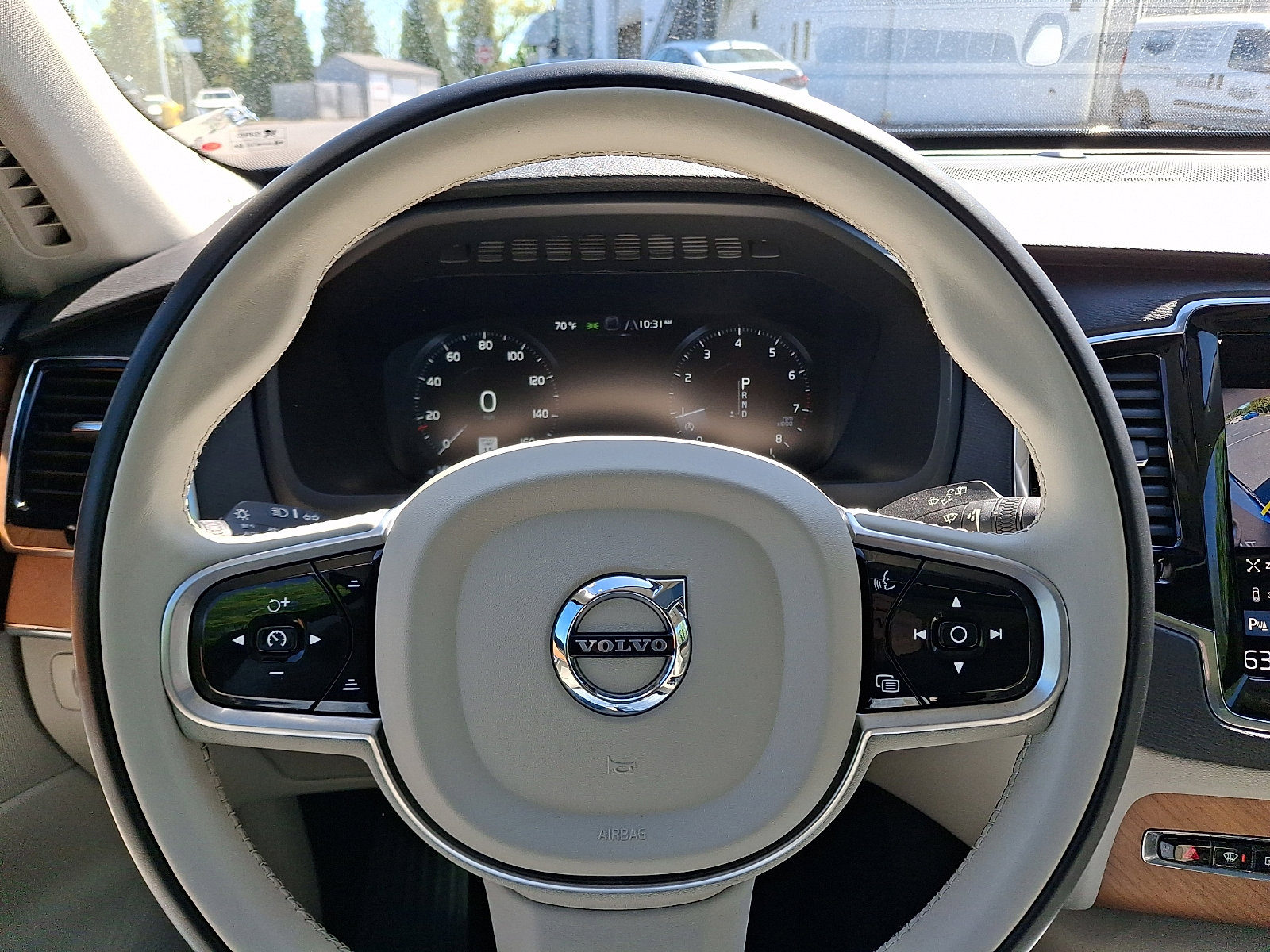 Used 2022 Volvo XC90 T6 Momentum w/ Advanced Package AWD/4WD image 19