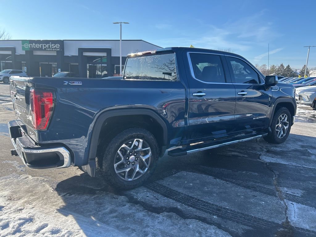 Used 2023 GMC Sierra 1500 SLT w/ SLT Premium Package image 3