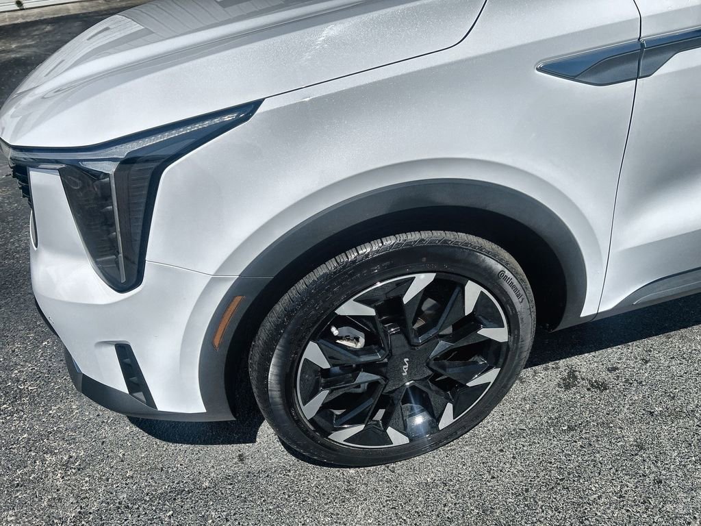 Used 2025 Kia Sorento EX w/ Panoramic Sunroof Package FWD image 16