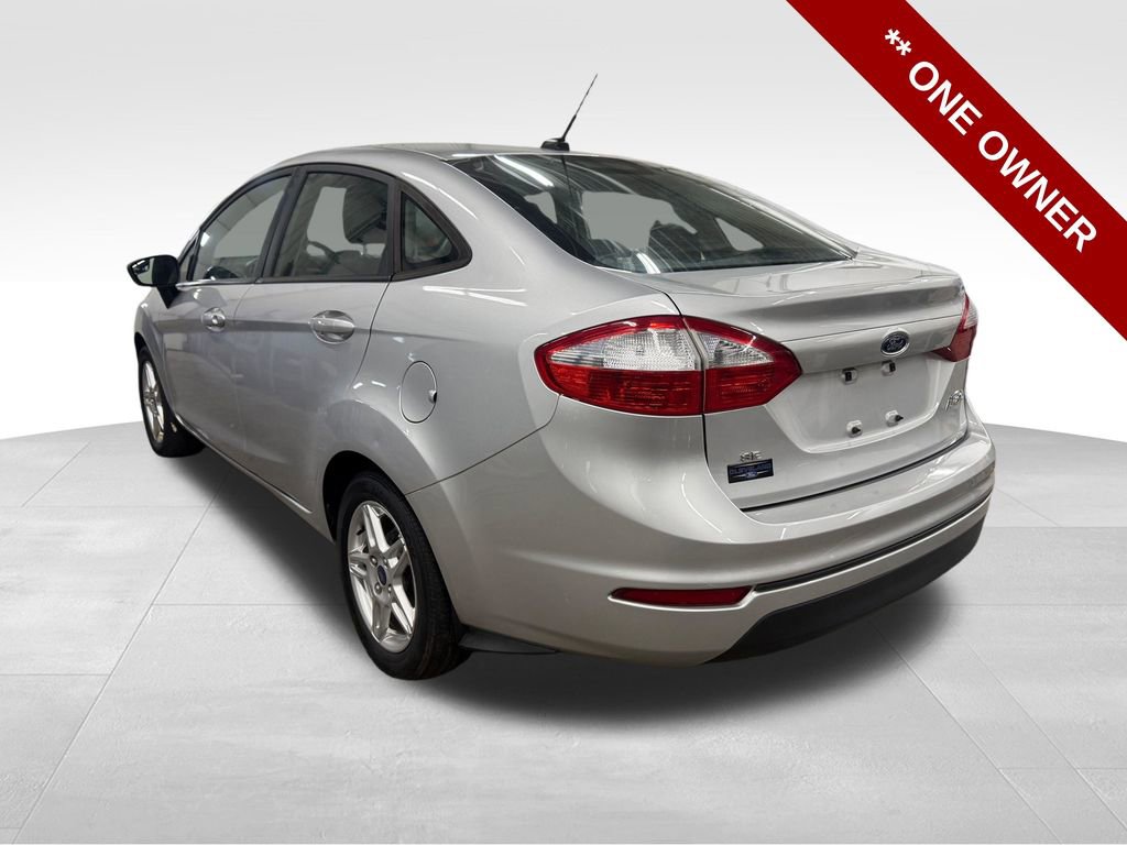 Used 2017 Ford Fiesta SE FWD image 3
