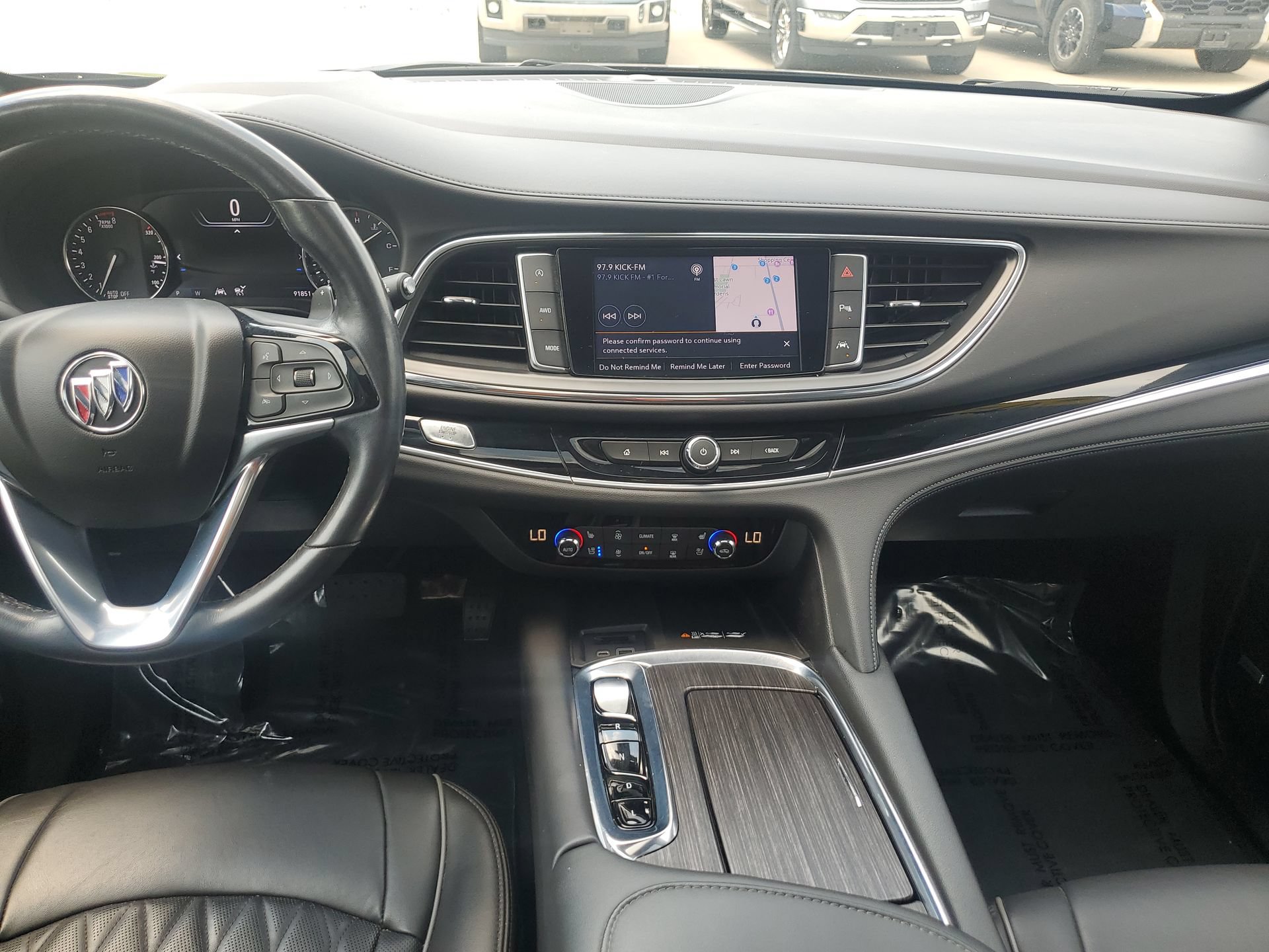 Used 2022 Buick Enclave Avenir w/ Avenir Technology Package AWD/4WD image 10
