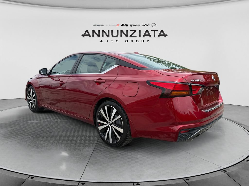 Used 2019 Nissan Altima 2.5 SR FWD image 3