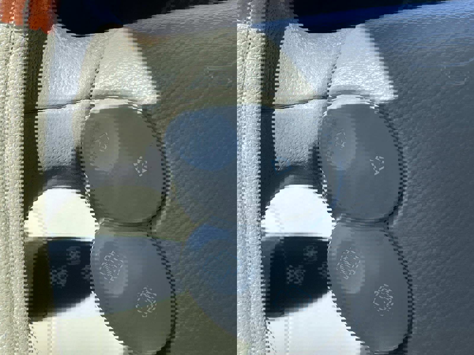 Used 2005 Mercedes-Benz CLK 320 Coupe image 20