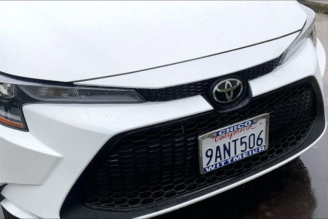 Used 2022 Toyota Corolla LE w/ LE Convenience Package image 29