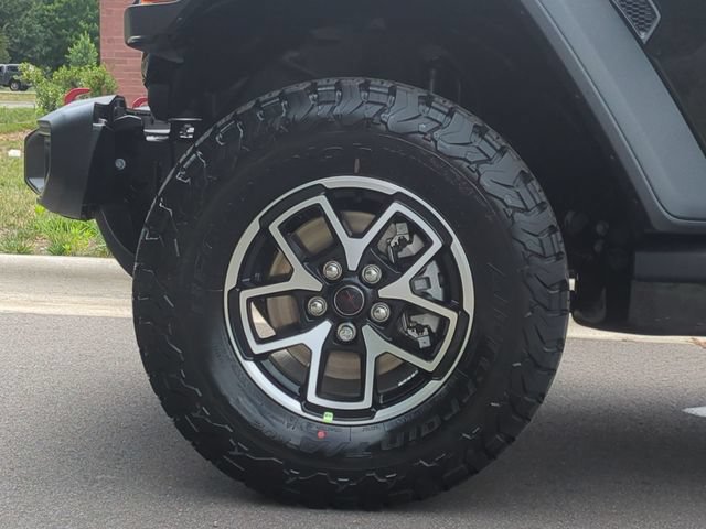 New 2026 Jeep Wrangler Unlimited Rubicon w/ Safety Group AWD/4WD image 19