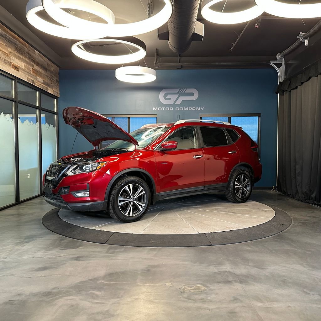 Used 2020 Nissan Rogue SV w/ Sun & Sound Touring Package AWD/4WD image 27