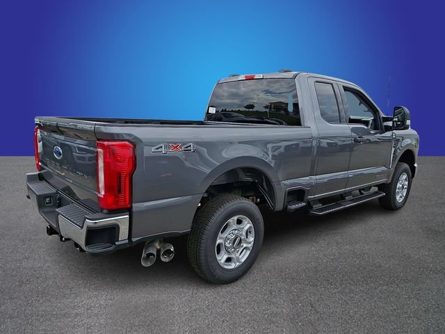New 2026 Ford F250 XLT AWD/4WD image 3