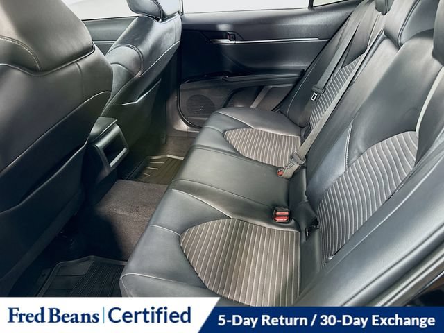 Used 2020 Toyota Camry SE AWD/4WD image 19