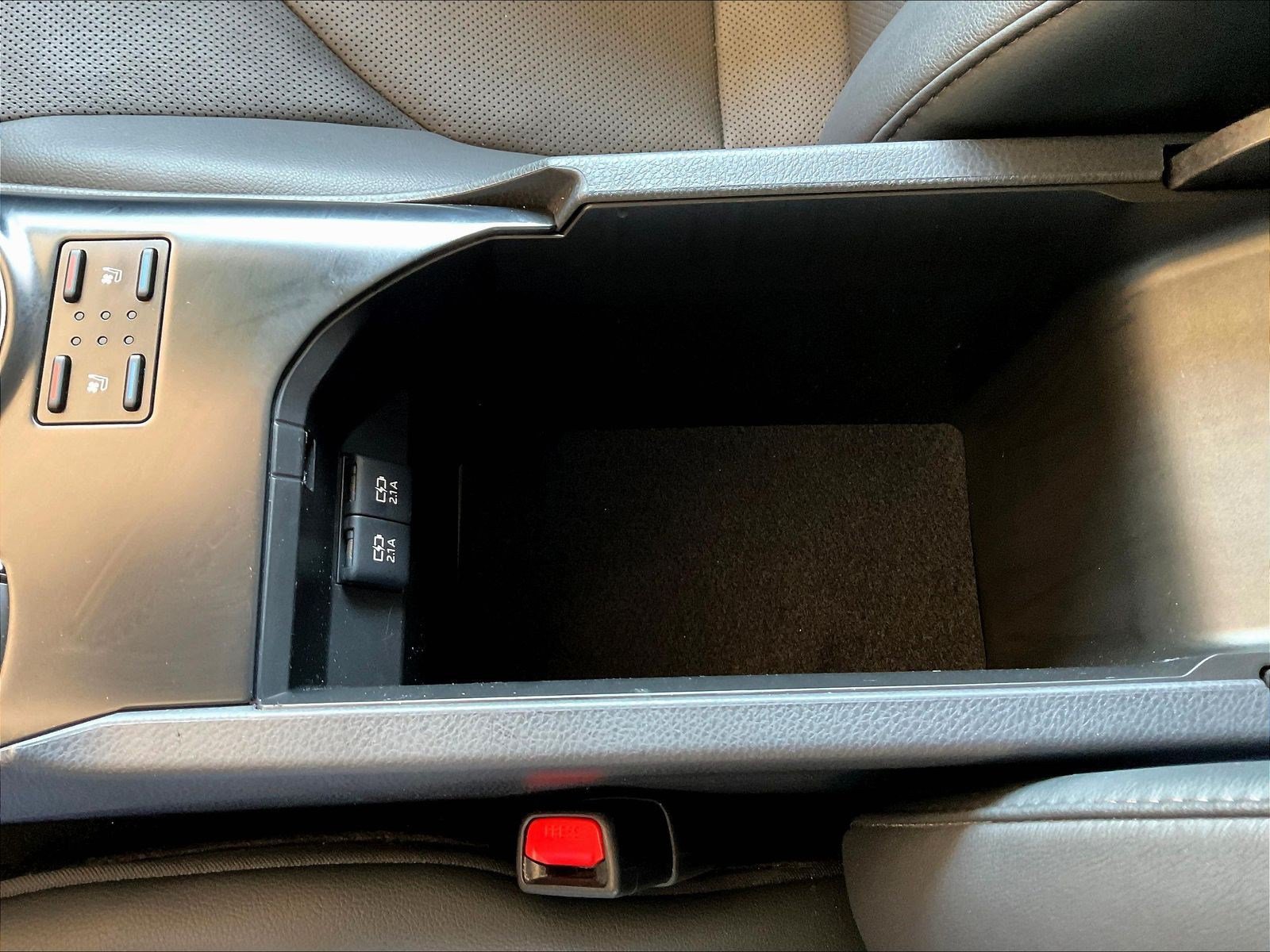 Used 2020 Toyota Camry XLE w/ Driver Assist Package FWD image 16