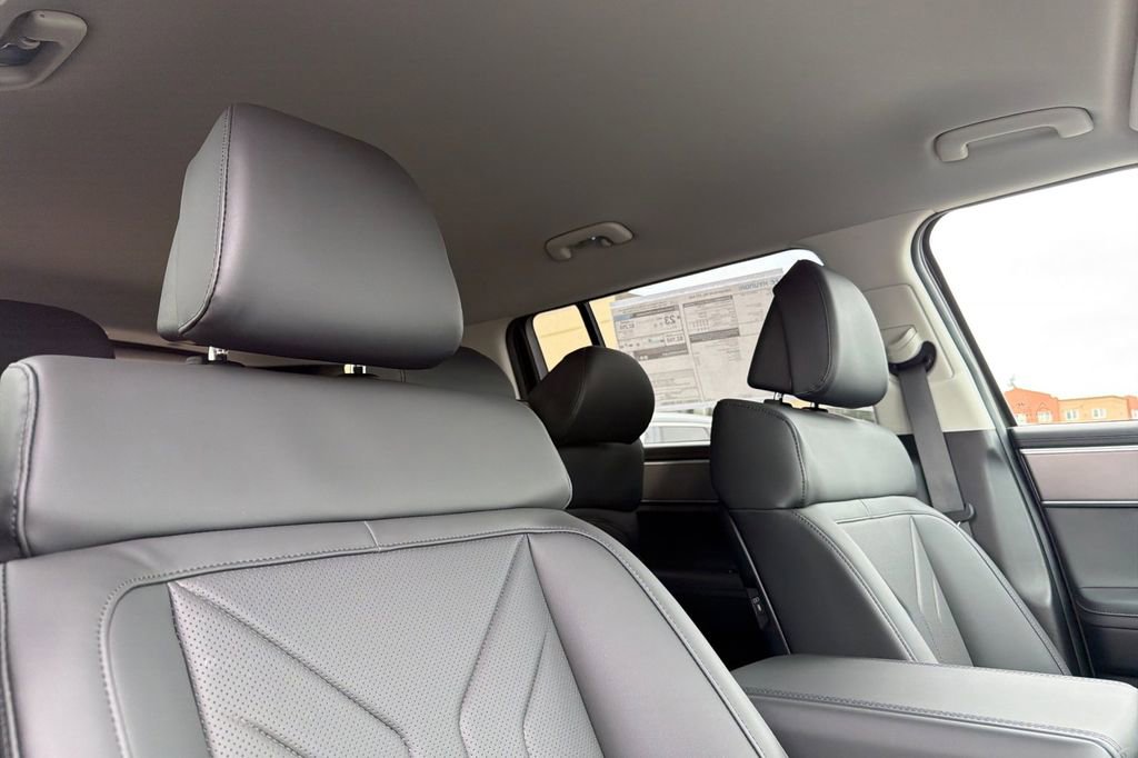 New 2026 Hyundai Santa Fe SEL image 15