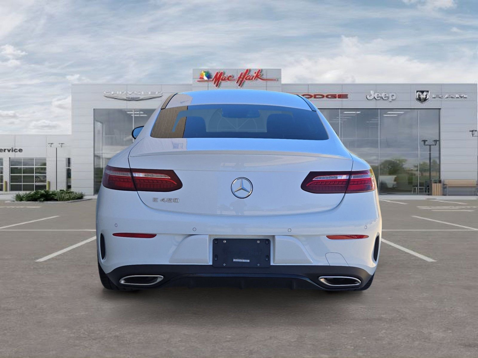 Used 2023 Mercedes-Benz E 450 Coupe image 4
