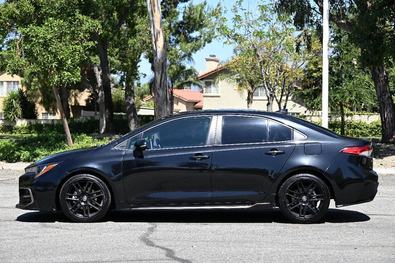 Used 2021 Toyota Corolla SE w/ Carpet Mat Package (TMS) FWD image 3