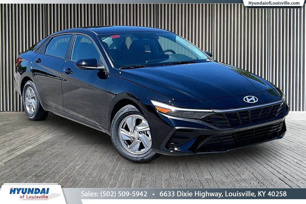 New 2026 Hyundai Elantra SE FWD image 1