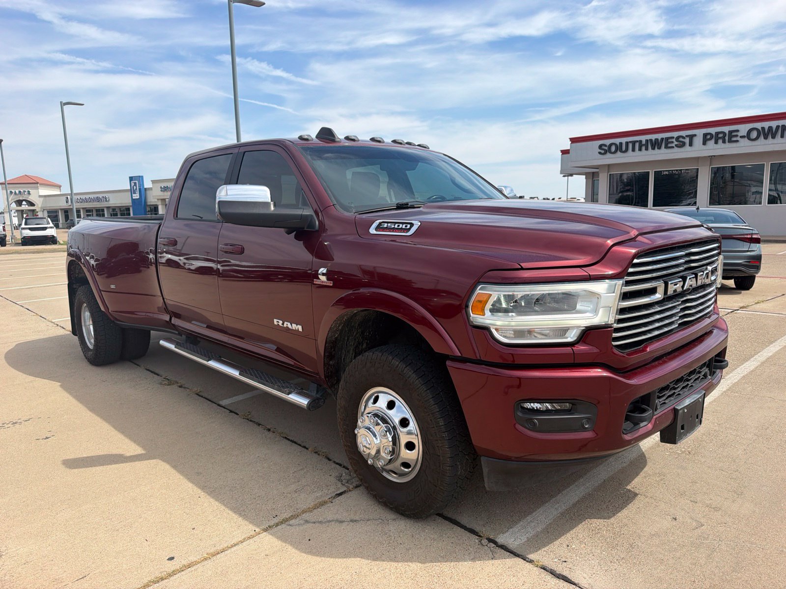 Used 2021 RAM 3500 Laramie AWD/4WD image 3