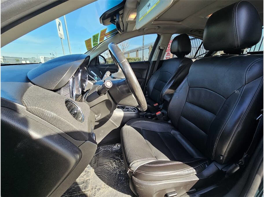 Used 2014 Chevrolet Cruze LTZ w/ RS Package image 9