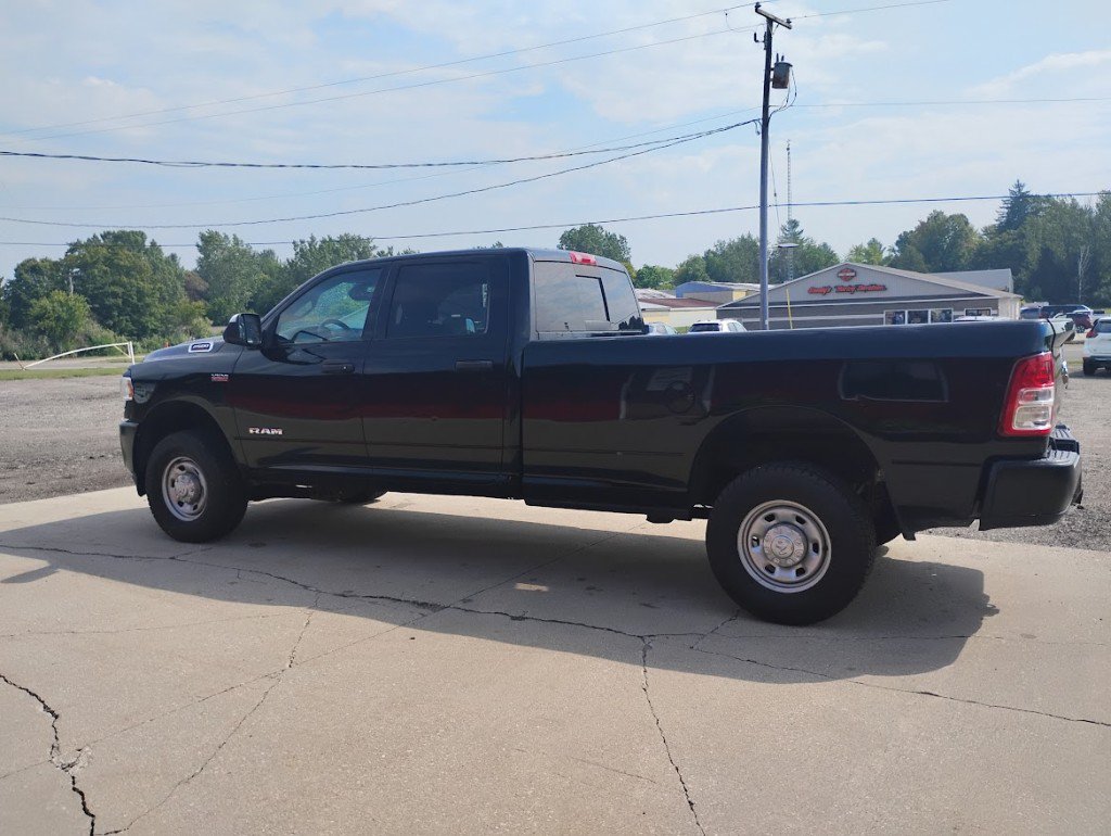 Used 2022 RAM 2500 Tradesman AWD/4WD image 3
