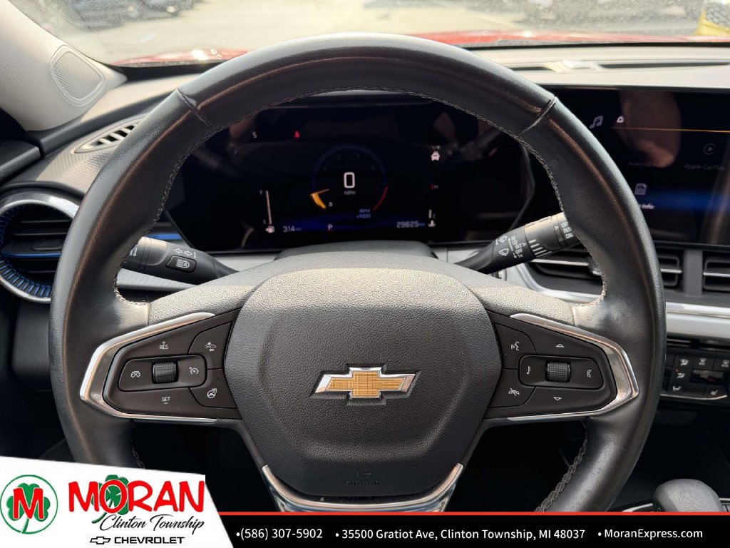 Certified 2024 Chevrolet Trax LT w/ Driver Confidence Package FWD image 21