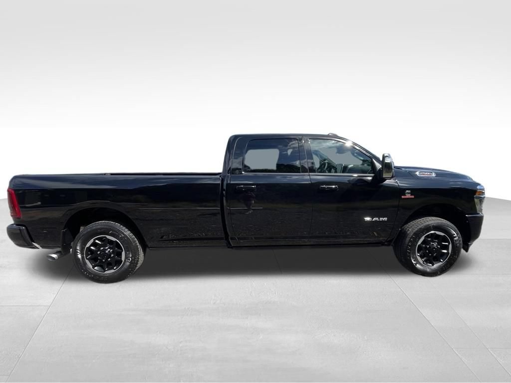 New 2026 RAM 2500 Laramie AWD/4WD image 11