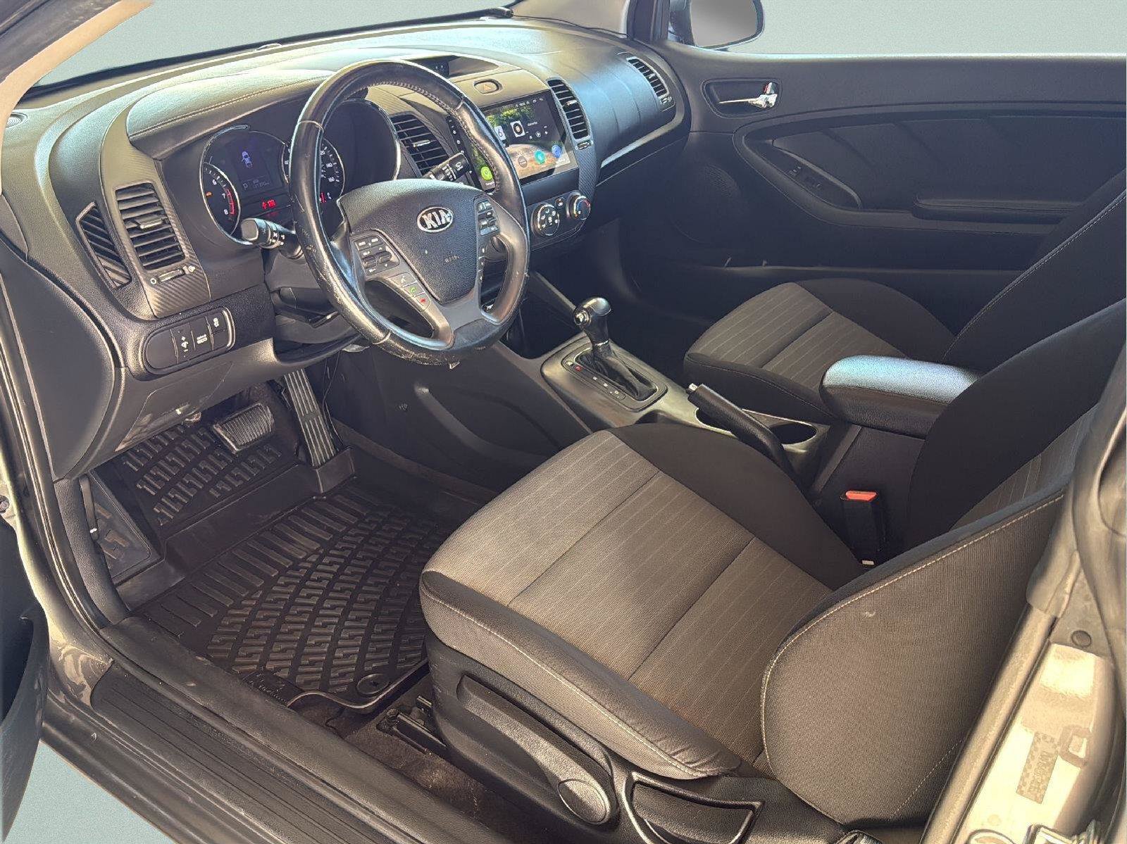 Used 2015 Kia Forte Koup EX FWD image 19