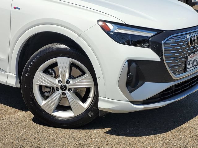 Used 2024 Audi Q4 e-tron Premium Plus AWD/4WD image 6
