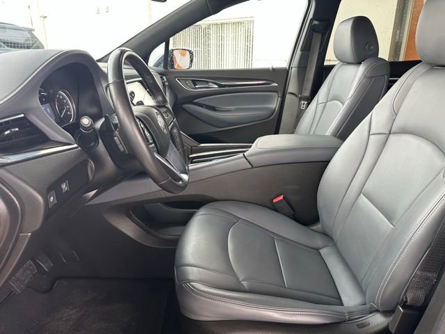 Used 2023 Buick Enclave Essence AWD/4WD image 27