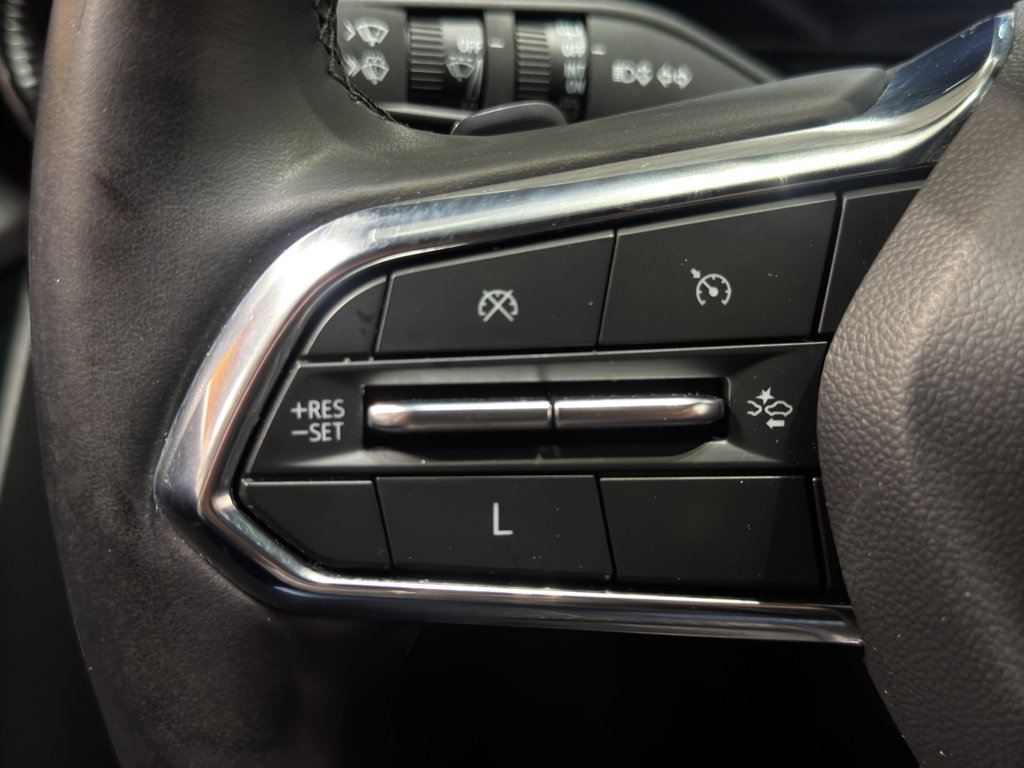 Used 2025 Chevrolet Equinox LT w/ Convenience Package II image 23