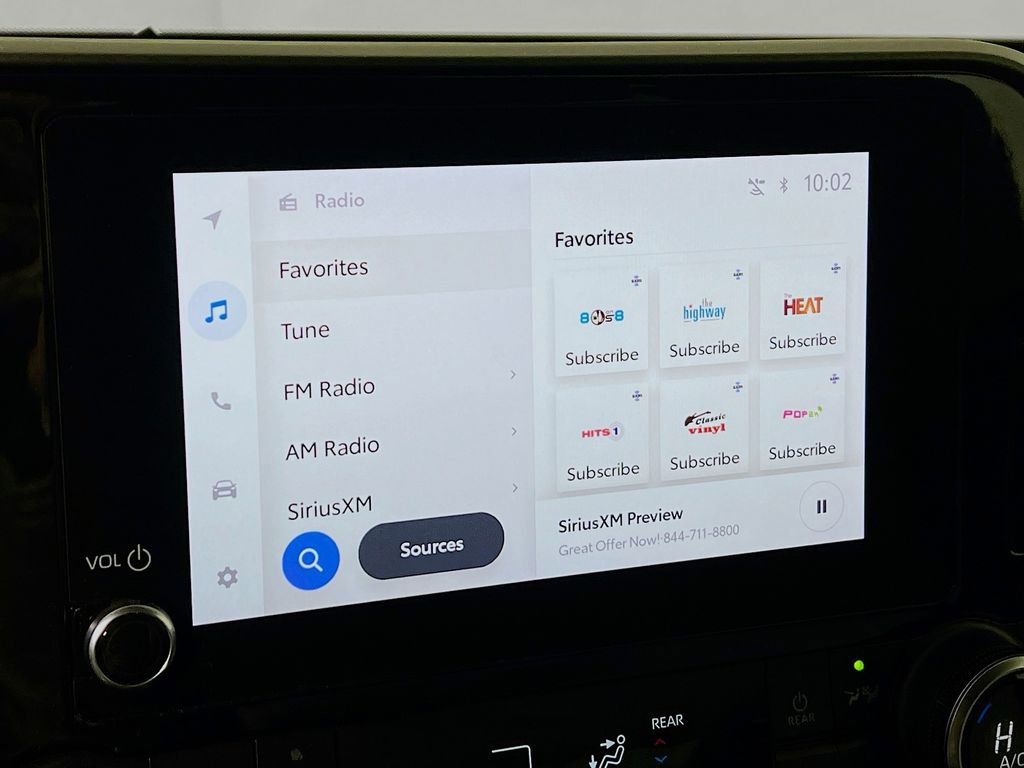 Used 2023 Toyota Highlander L image 14