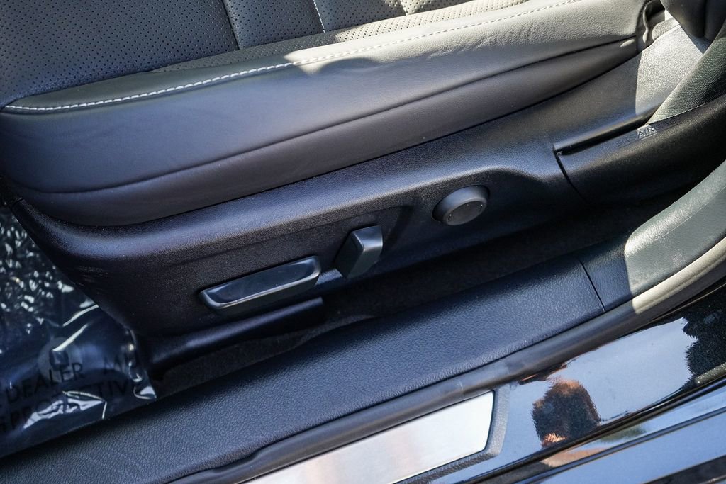 Used 2025 Lexus IS 350 F Sport RWD image 22