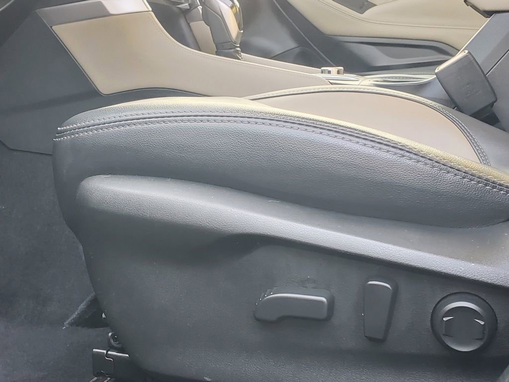 Used 2021 Subaru Forester Limited image 17