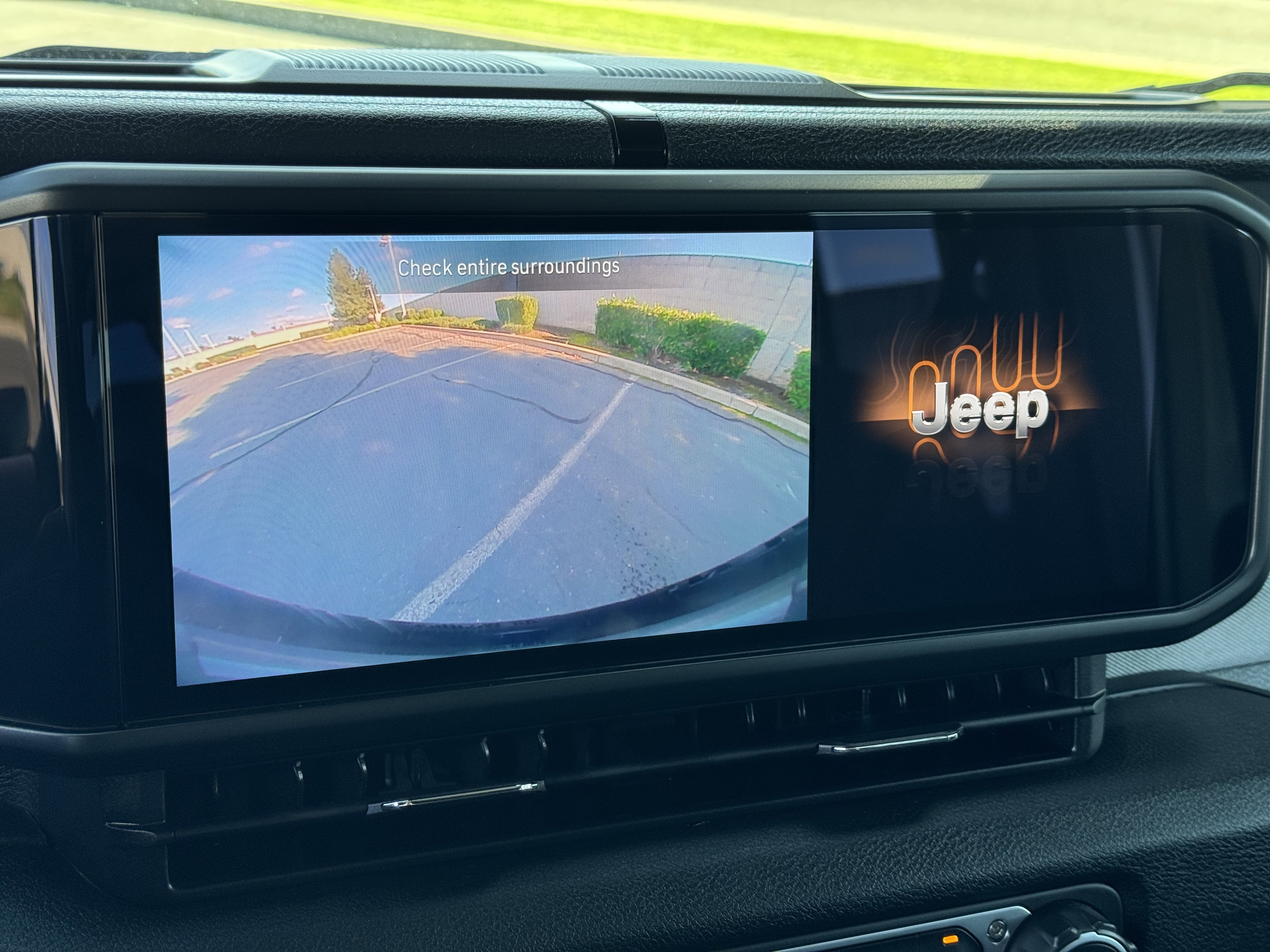 Used 2024 Jeep Wrangler Unlimited Sport AWD/4WD image 26