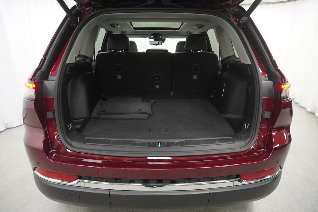 Used 2024 Jeep Grand Cherokee Limited w/ Luxury Tech Group II AWD/4WD image 45