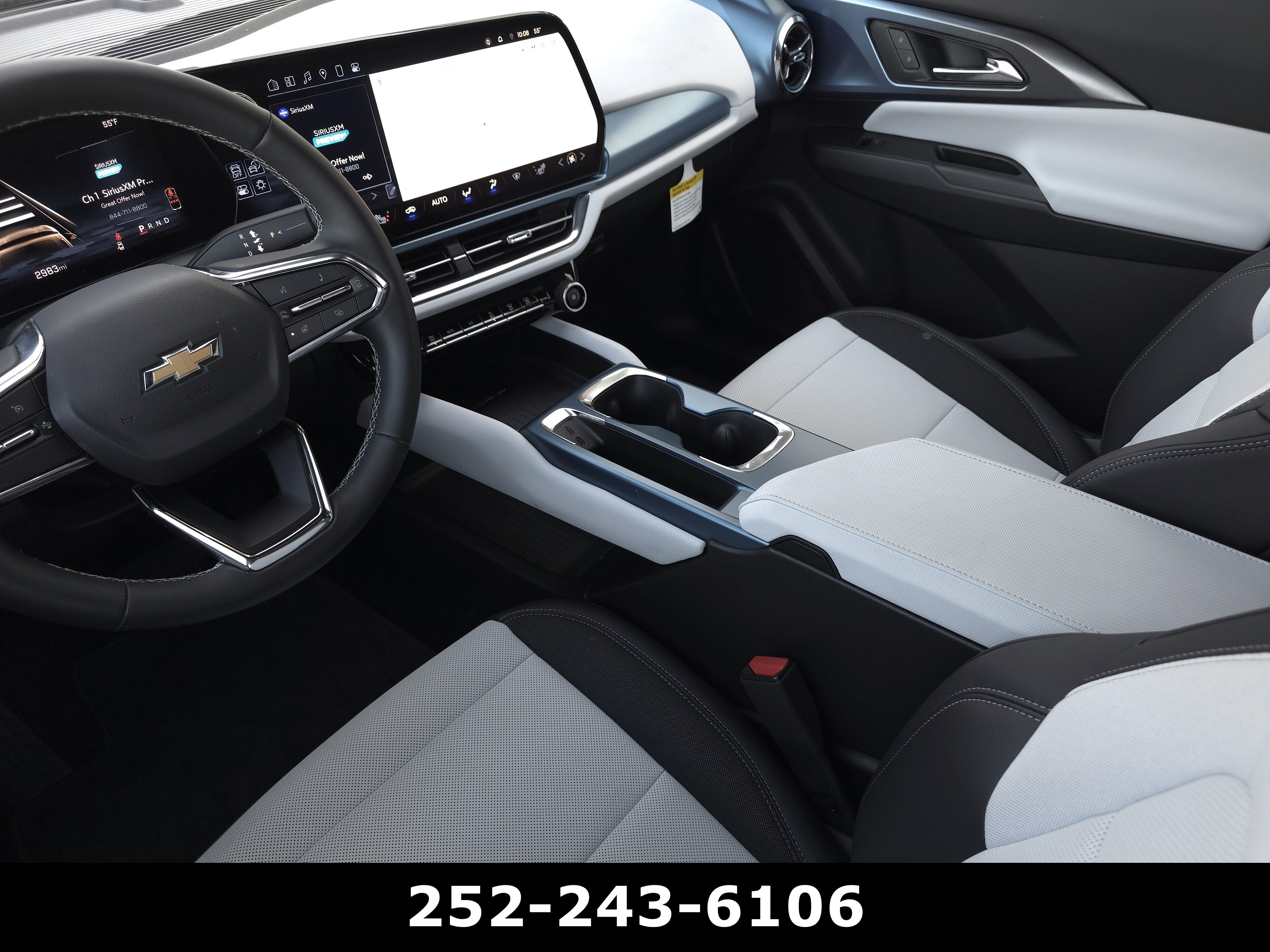 Used 2025 Chevrolet Equinox EV LT image 13