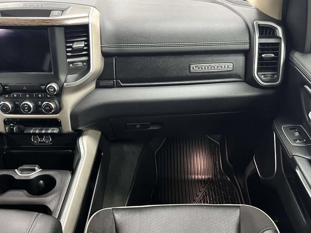 Used 2020 RAM 1500 Laramie AWD/4WD image 18